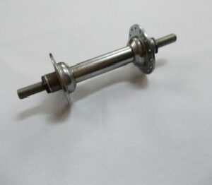 Carrete delantero 28 agujeros hierro