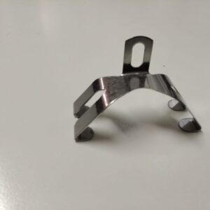 Chapilla sujeta guardabarros bicicleta 50-55mm ancho