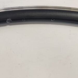 Llanta aluminio 28" 36 agujeros sin ojales color negra