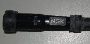 Pipa bujia NGK recta