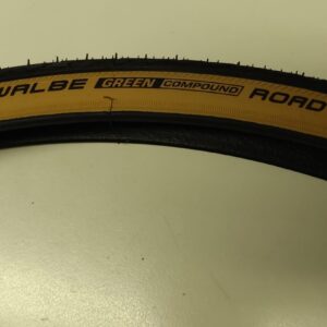 Cubierta Schwalbe 28/32-630 27x 1 1/4 Traslucida/Negra