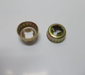 Tapa tuerca eje rueda trasera Vespa Primavera