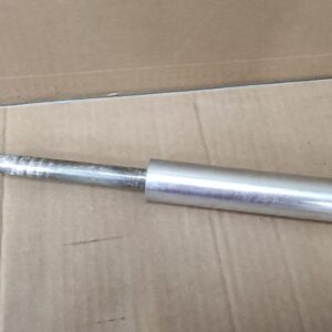 Varilla con pata izquierda + tubo protección Mobylette